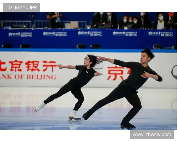 北京滑板队防守策略分析及其在比赛中的成效与不足之处探讨 北京滑板队防守策略分析及其在比赛中的成效与不足之处探讨