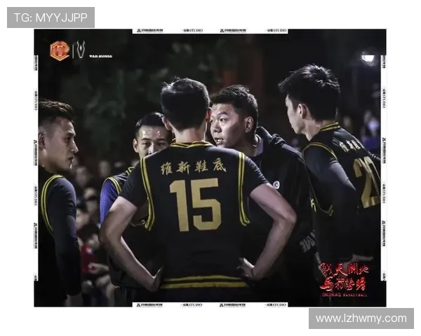 上海篮球队阵地战解析:战术布局与球员表现的深度剖析 上海篮球队阵地战解析:战术布局与球员表现的深度剖析