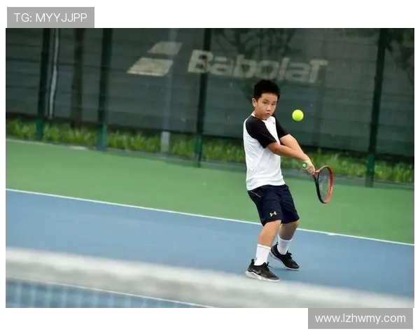 上海网球队状态揭秘：网球巨献背后的训练与挑战