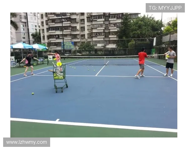 深圳网球队配合策略深度解析与其他球队的对比分析