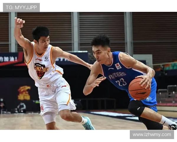 深圳篮球队进攻策略分析与得失评估探讨