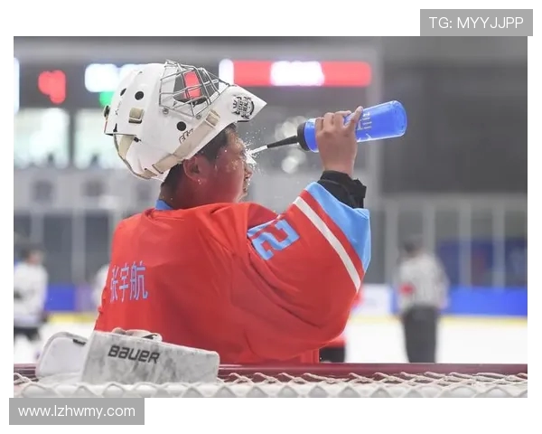 赛后分析：北京排球队与重庆排球队的比赛节奏与战术对比探讨